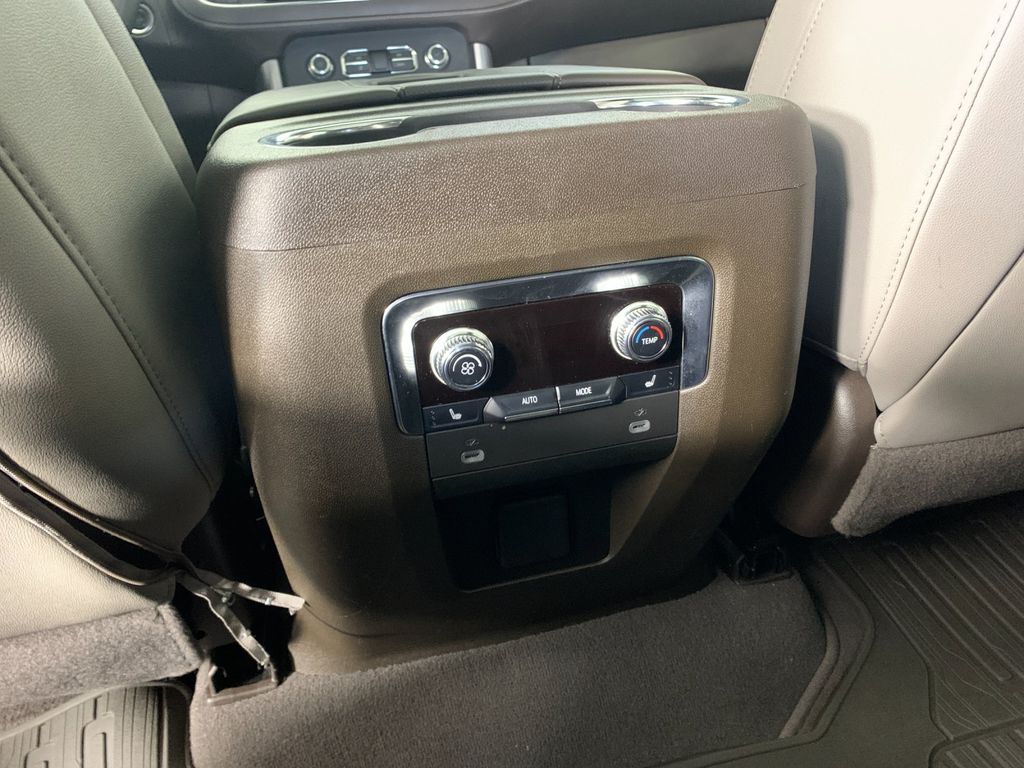 Used 2024 GMC Yukon 1500 SUV