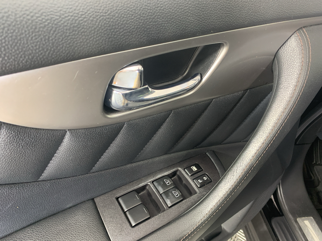 Used 2017 Infiniti QX70 SUV