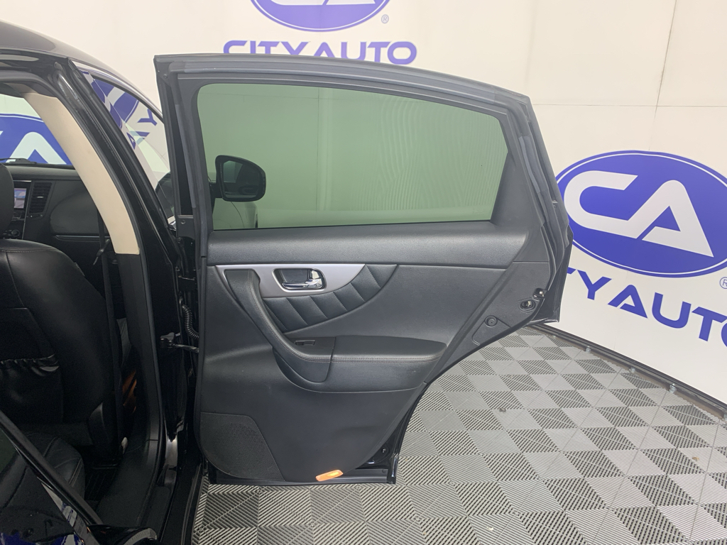 Used 2017 Infiniti QX70 SUV
