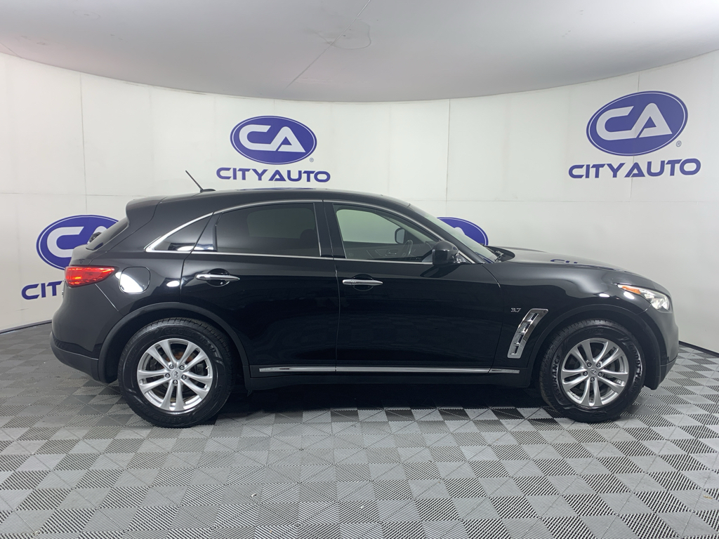 Used 2017 Infiniti QX70 SUV