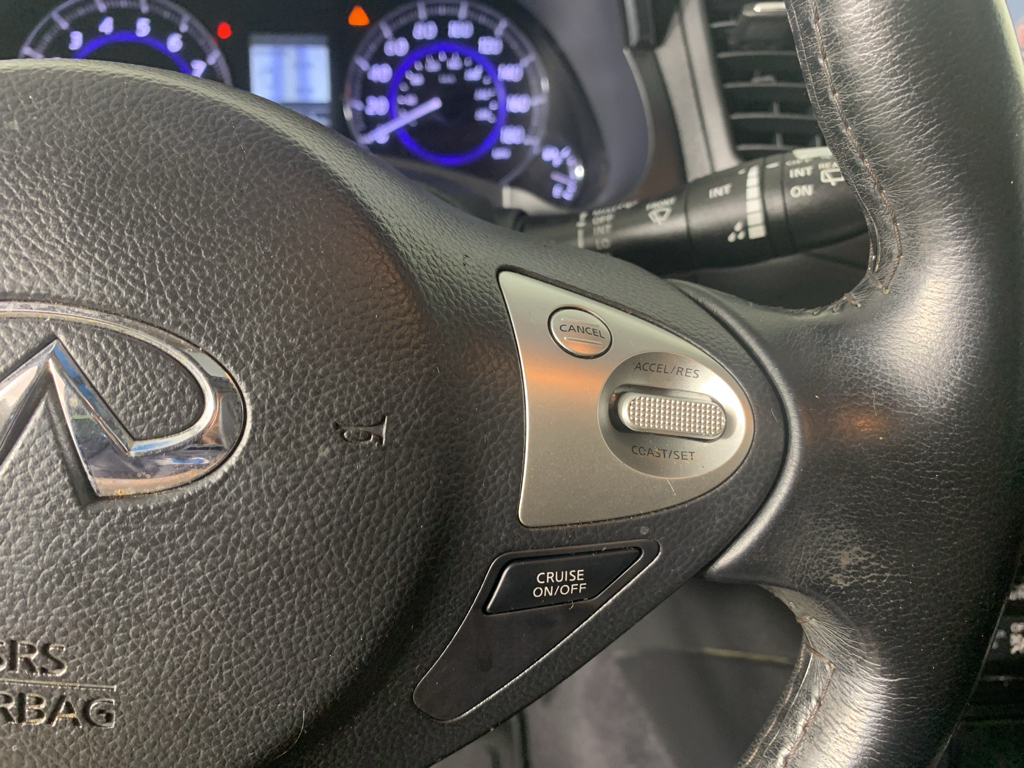 Used 2017 Infiniti QX70 SUV