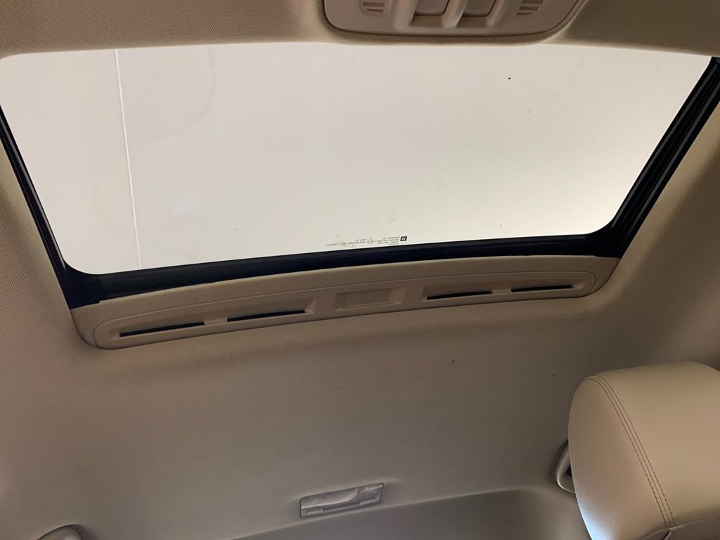 Vehicle photo 40