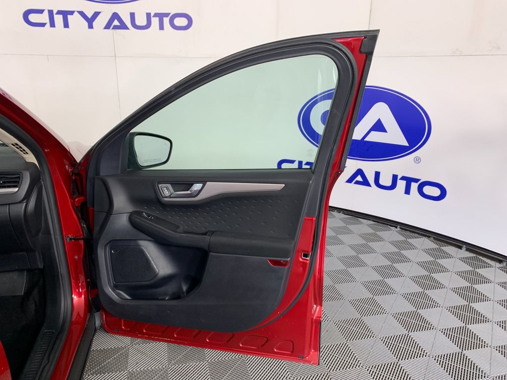 Used 2020 Ford Escape SUV
