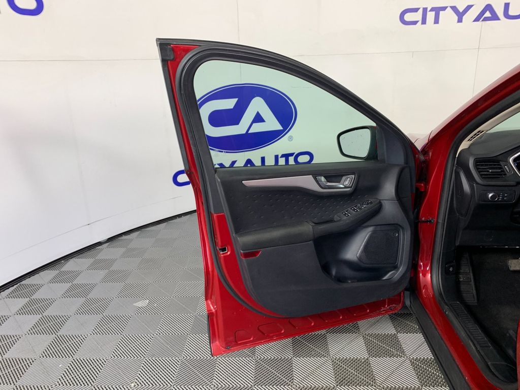 Used 2020 Ford Escape SUV