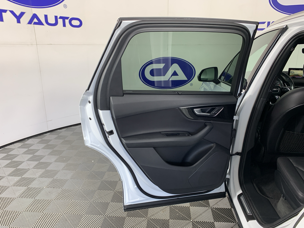 Used 2017 Audi Q7 SUV