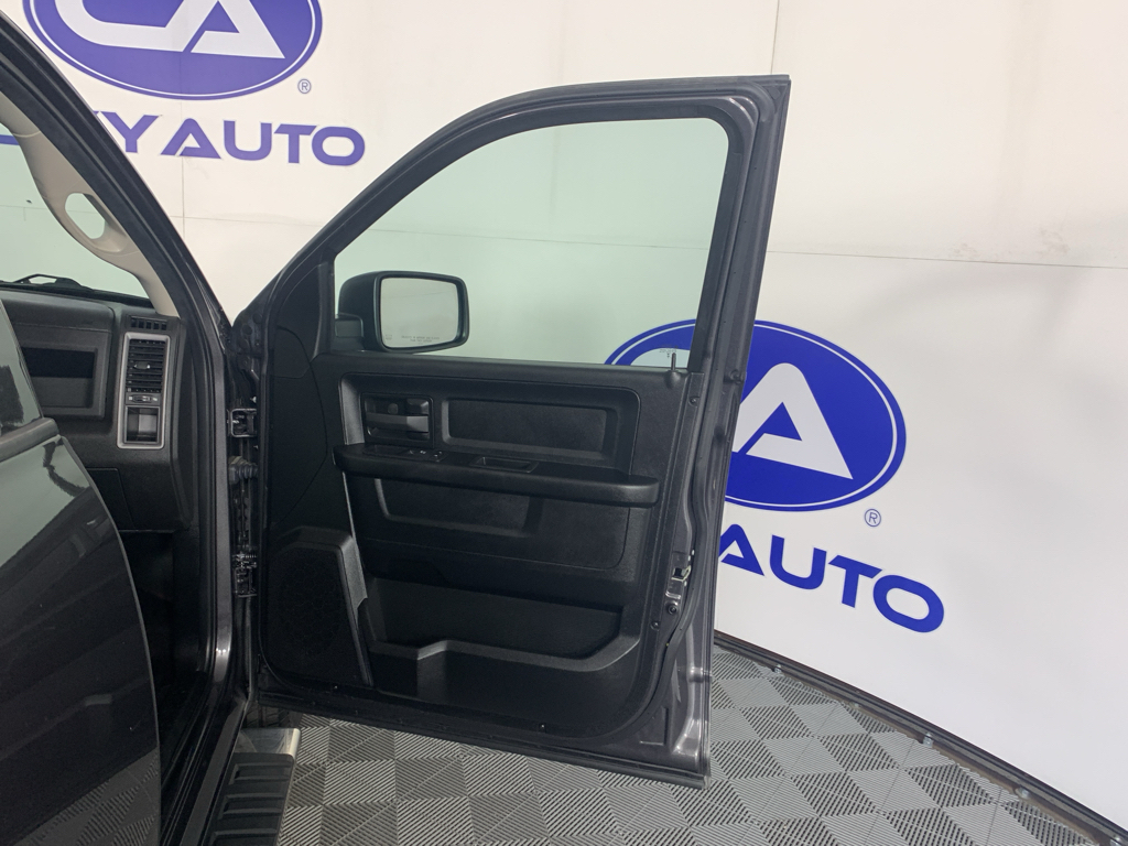 Used 2023 Ram 1500 Classic Truck