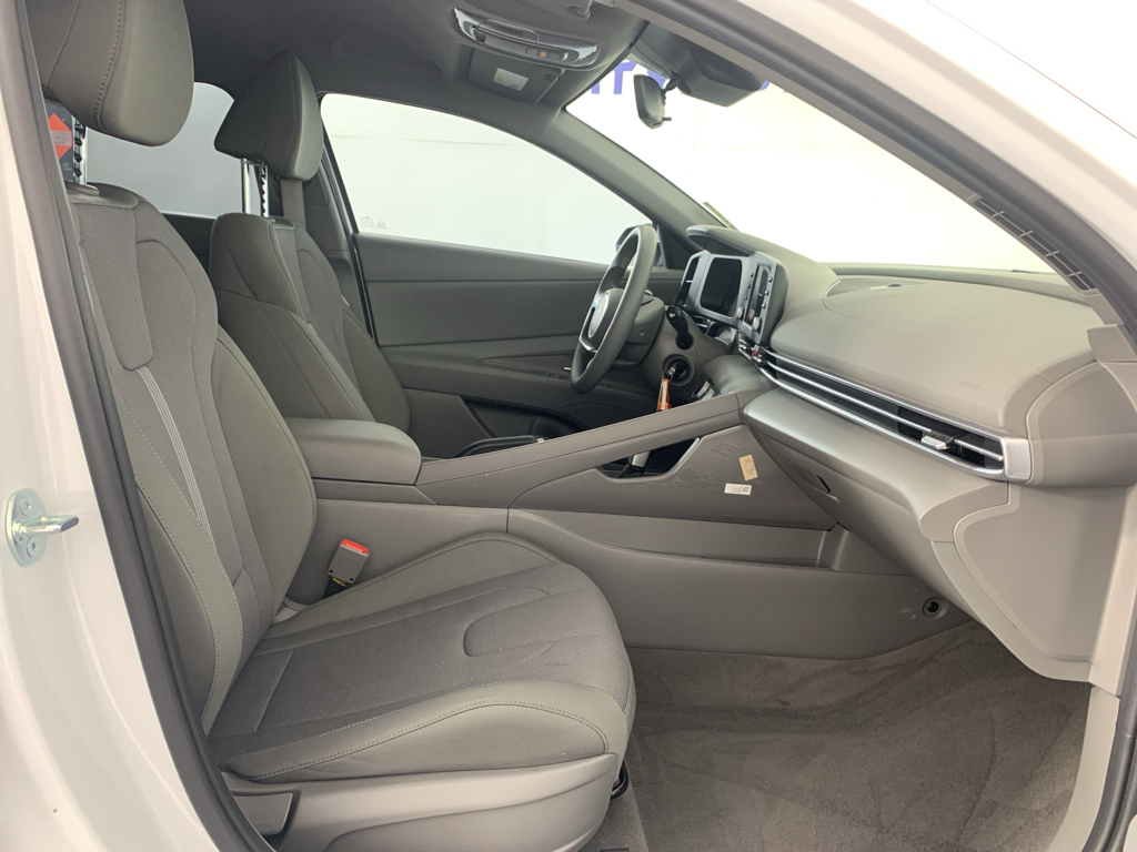 Used 2026 Hyundai Elantra Sedan