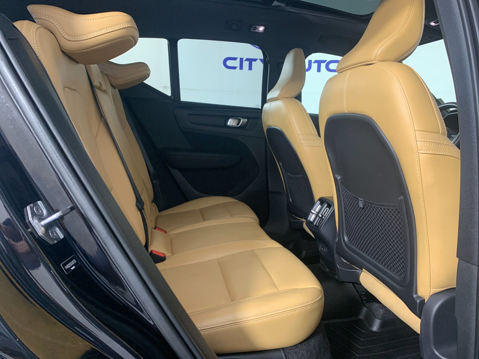 Used 2019 Volvo XC40 T5 SUV