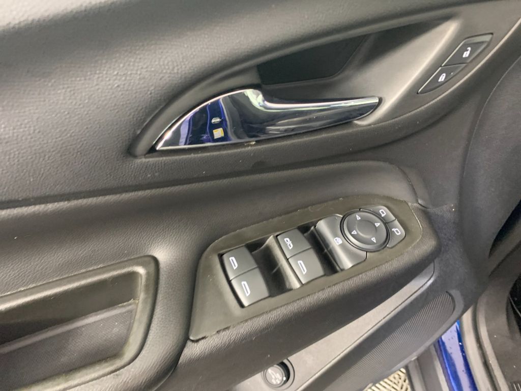 Used 2022 Chevrolet Equinox SUV