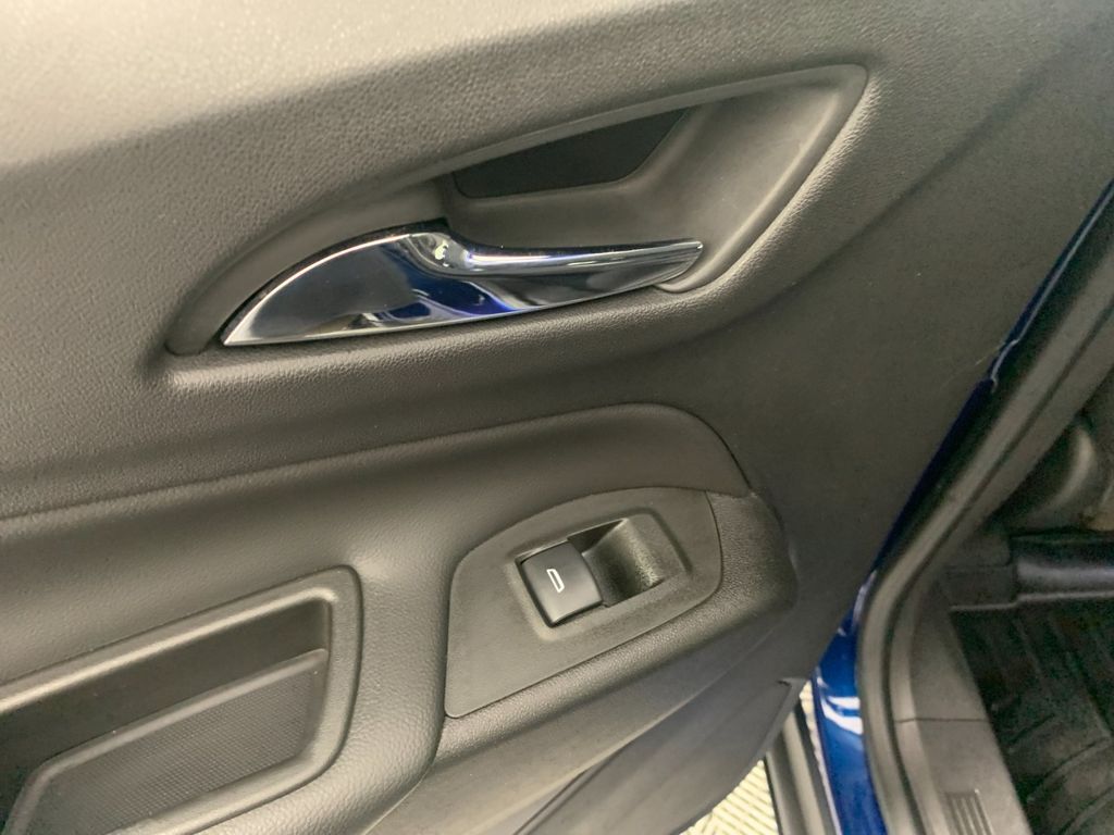 Used 2022 Chevrolet Equinox SUV