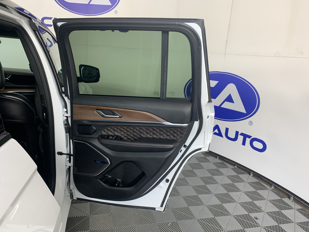 Used 2022 Jeep Grand Cherokee SUV
