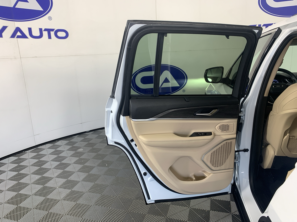 Used 2022 Jeep Grand Cherokee SUV