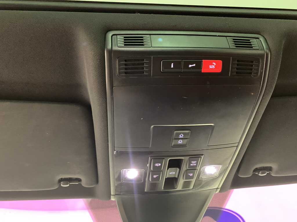Used 2018 Volkswagen Tiguan SUV