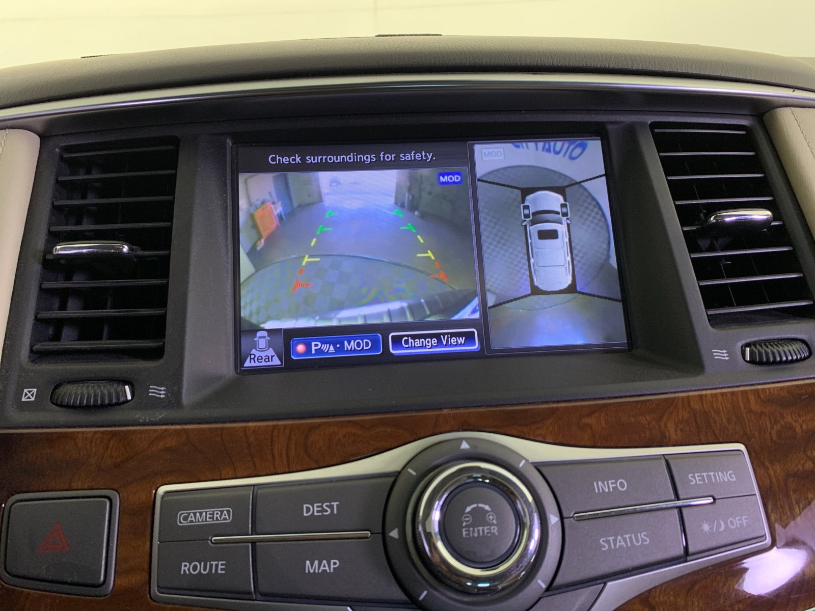 Used 2017 Infiniti QX80 SUV