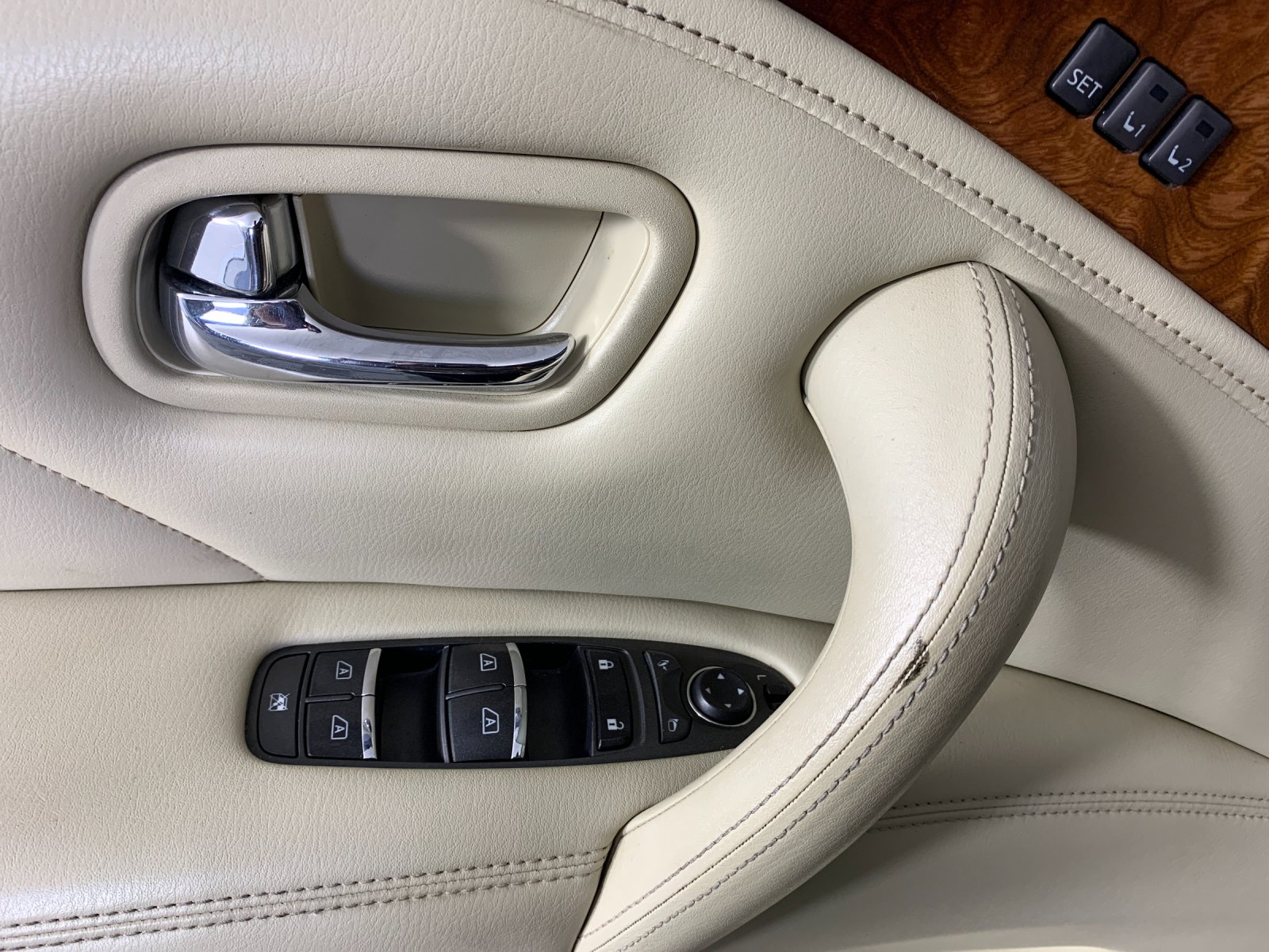 Used 2017 Infiniti QX80 SUV
