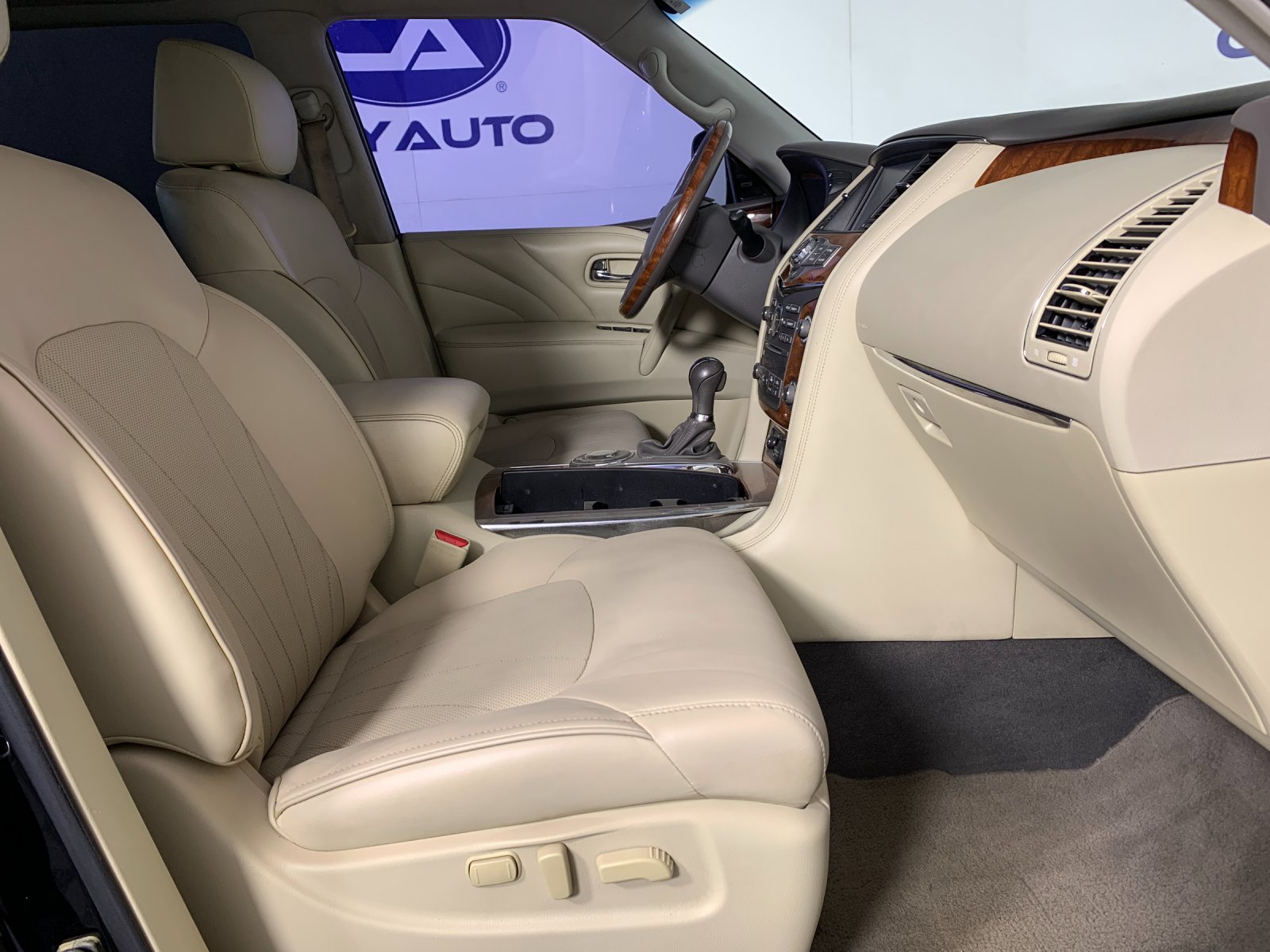 Used 2017 Infiniti QX80 SUV