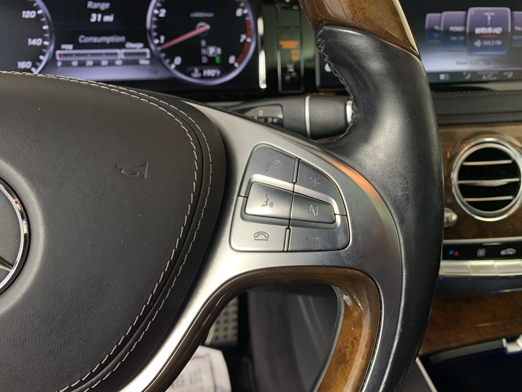 Vehicle photo 18