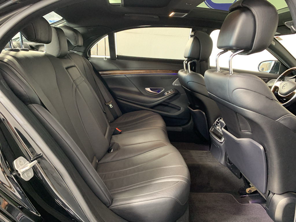 Vehicle photo 36
