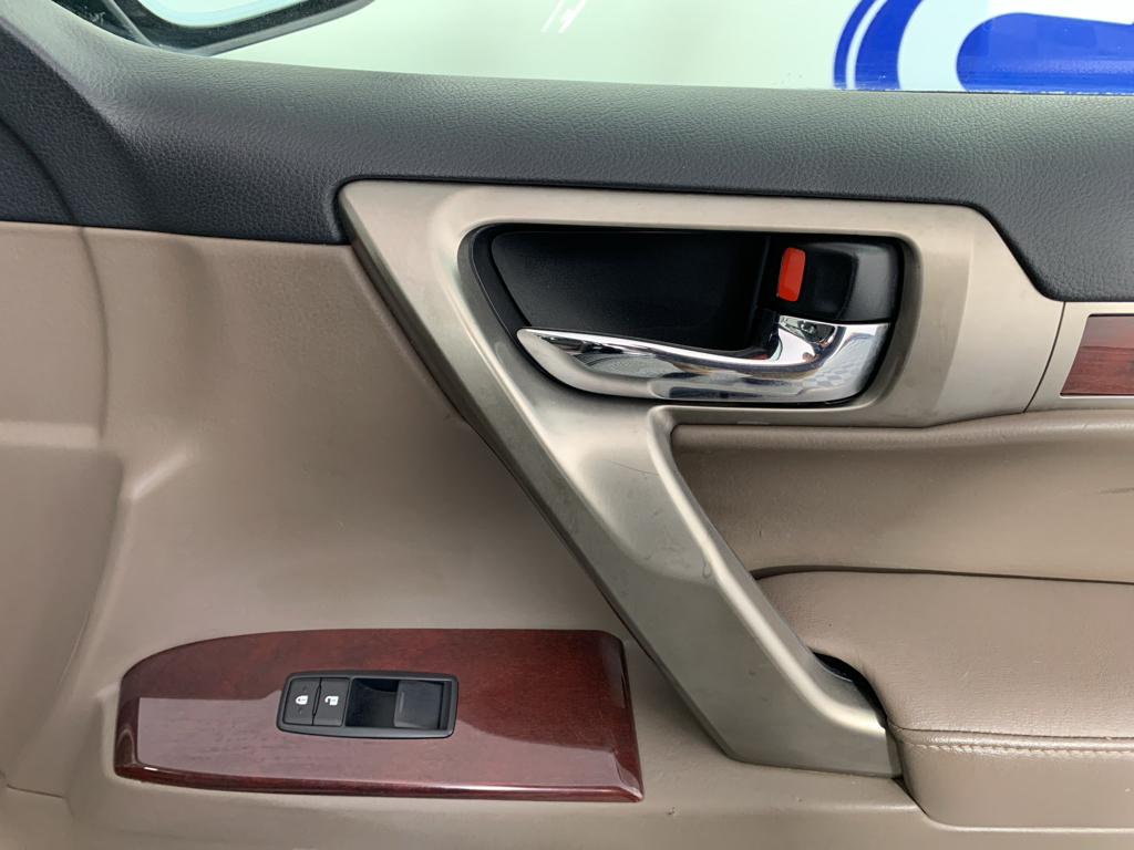 Vehicle photo 40