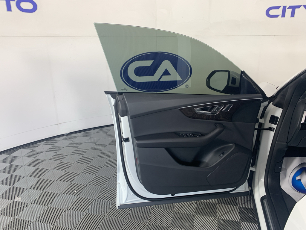 Used 2021 Audi Q8 SUV