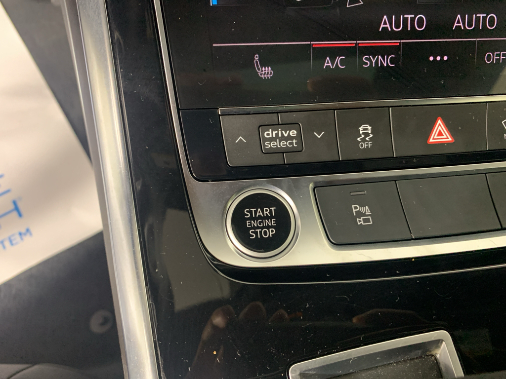 Used 2021 Audi Q8 SUV