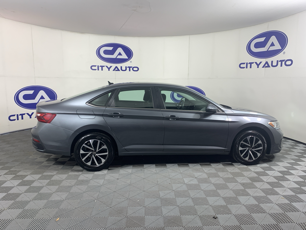 Used 2024 Volkswagen Jetta Sedan