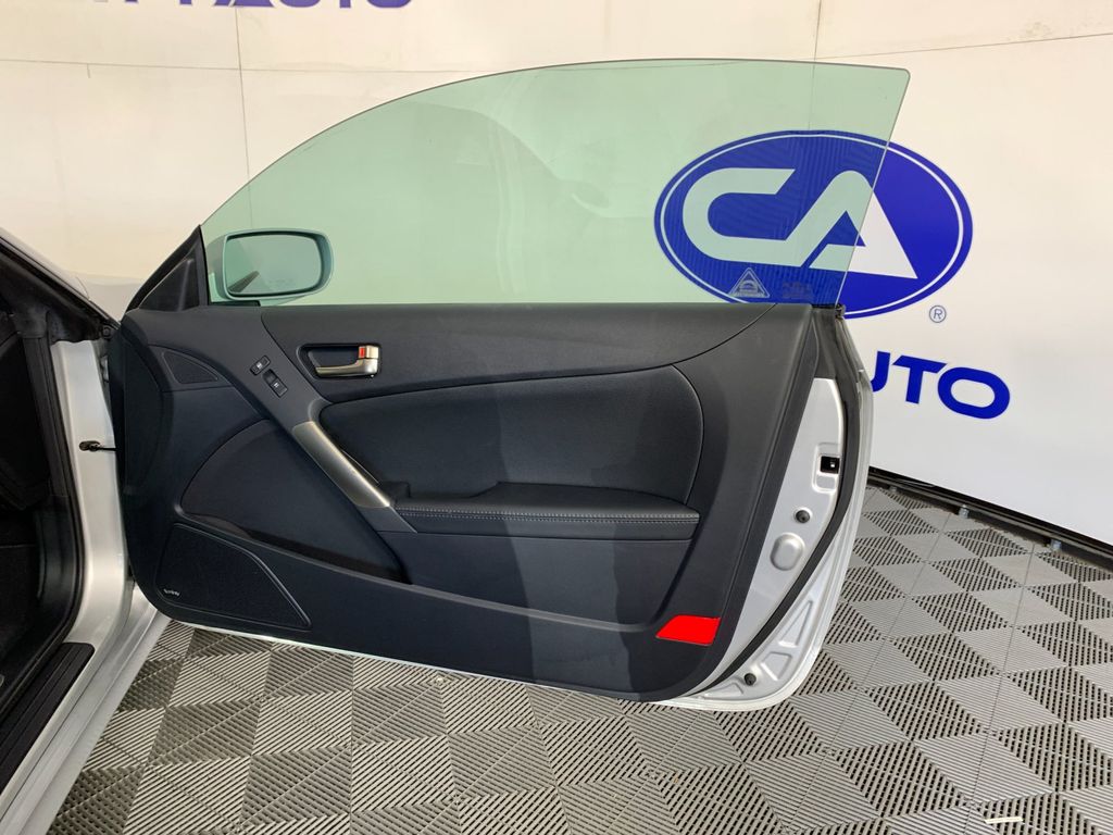Used 2016 Hyundai Genesis Coupe Coupe
