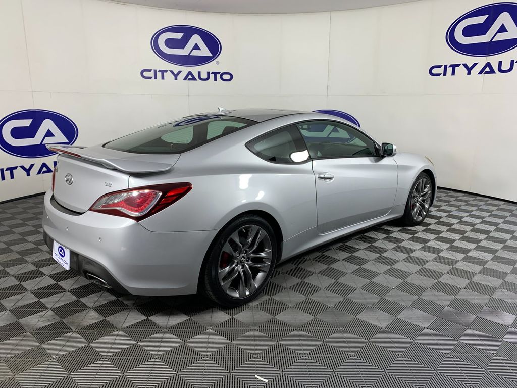 Used 2016 Hyundai Genesis Coupe Coupe