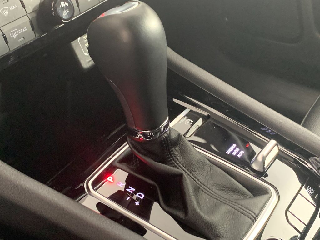2025 Jeep Compass Limited - Photo 24