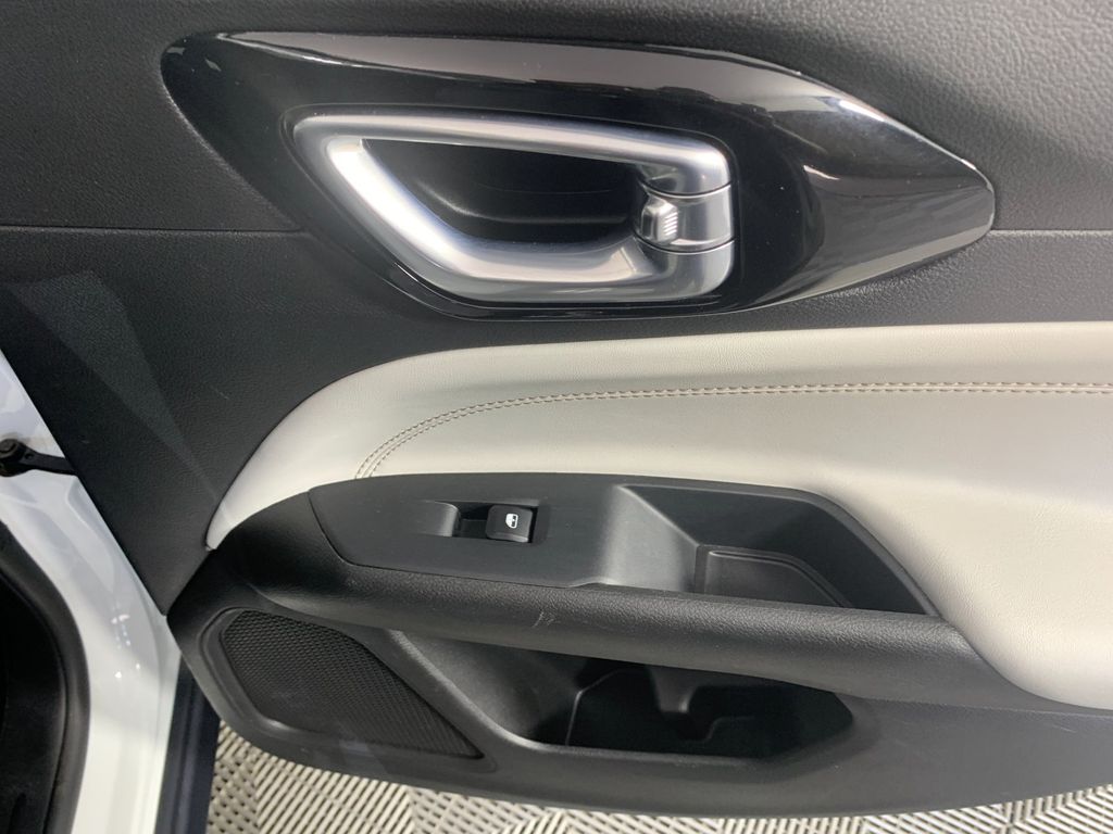 2025 Jeep Compass Limited - Photo 36