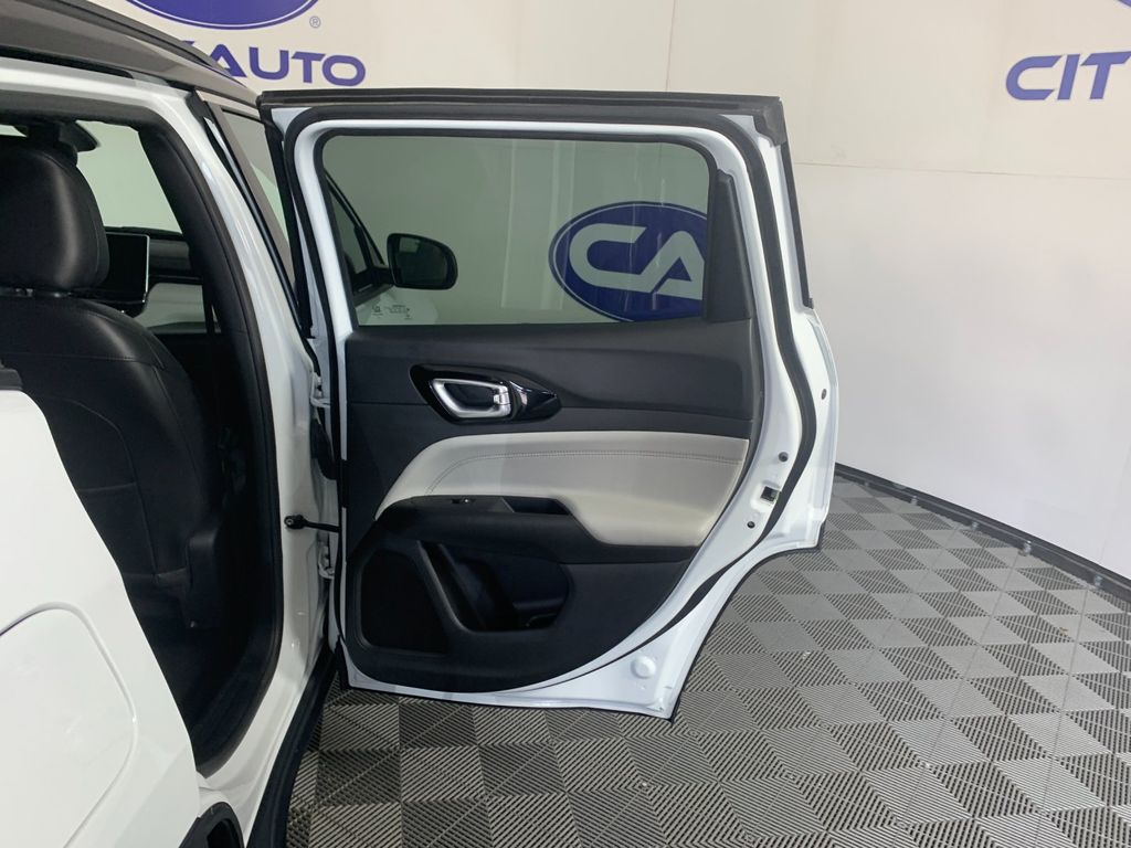 2025 Jeep Compass Limited - Photo 35
