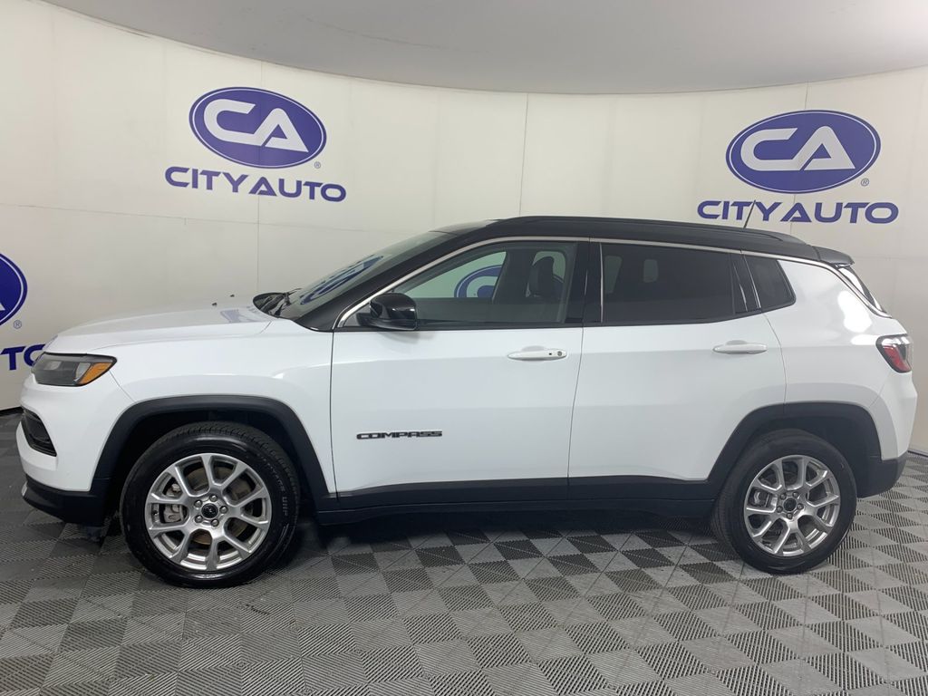 2025 Jeep Compass Limited - Photo 6