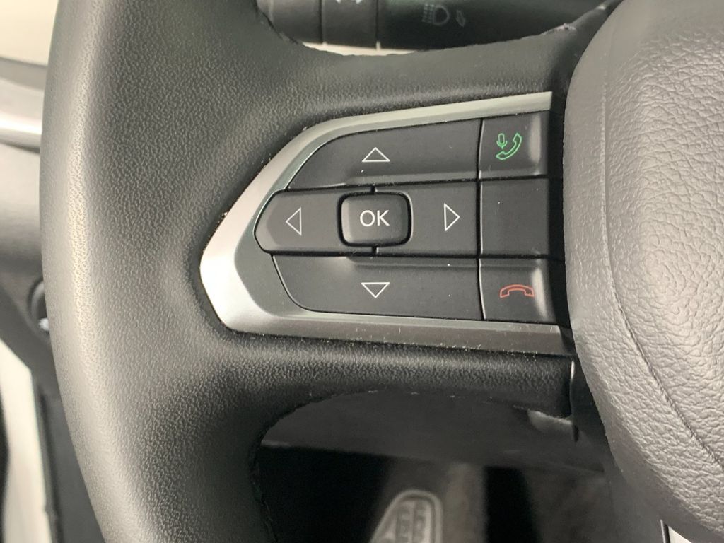 2025 Jeep Compass Limited - Photo 18