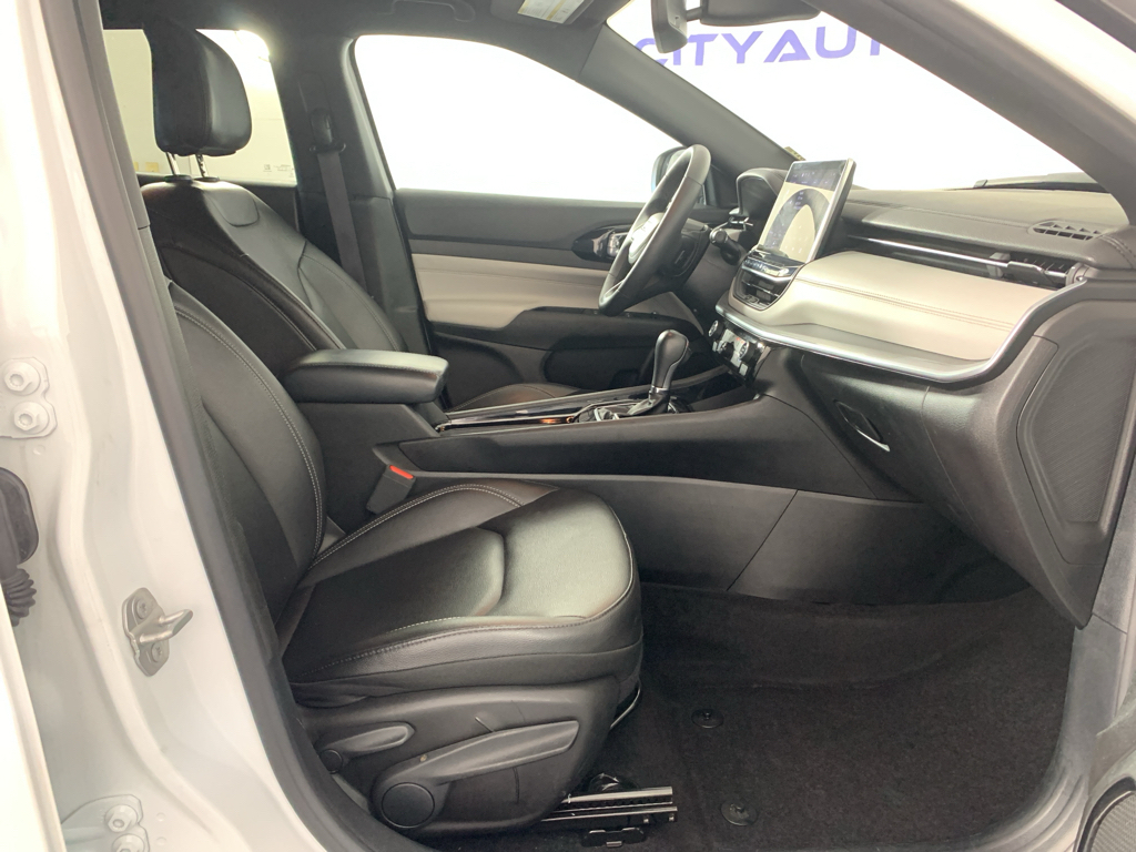 Used 2025 Jeep Compass SUV