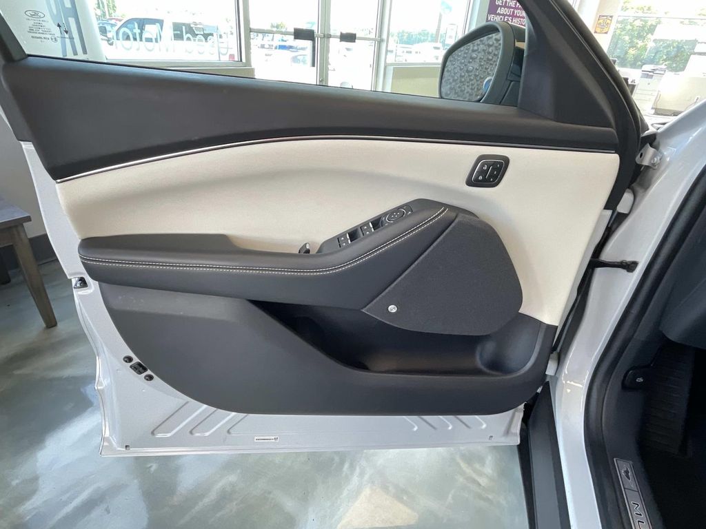 Used 2022 Ford Mustang Mach-E SUV
