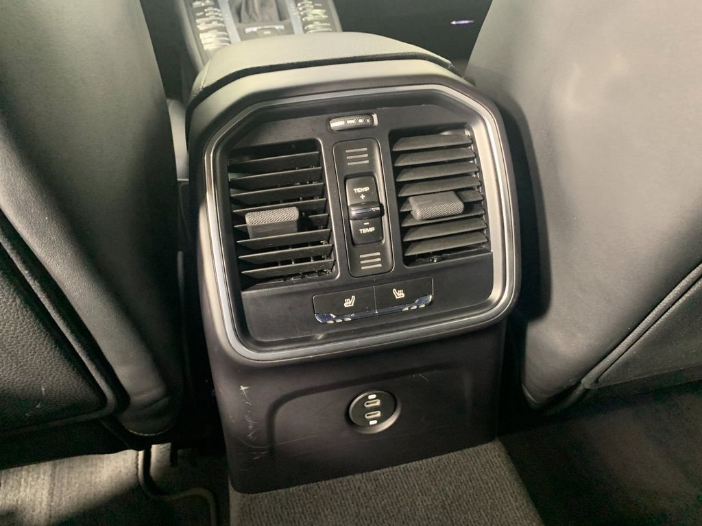 Used 2020 Porsche Macan SUV