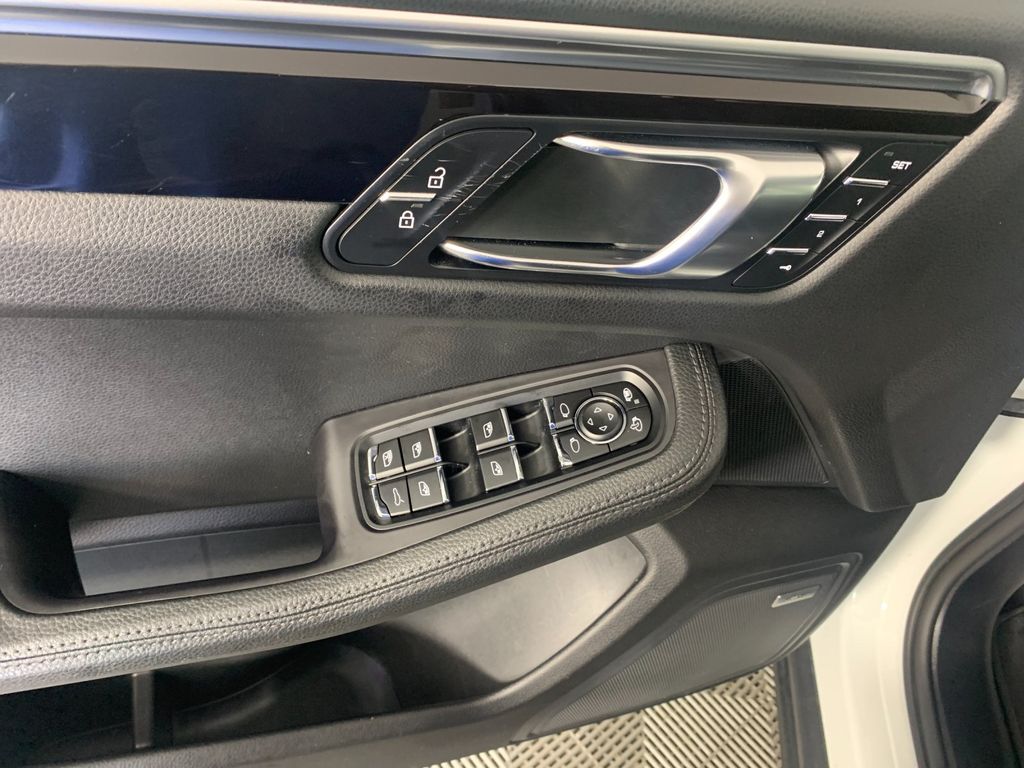 Used 2020 Porsche Macan SUV