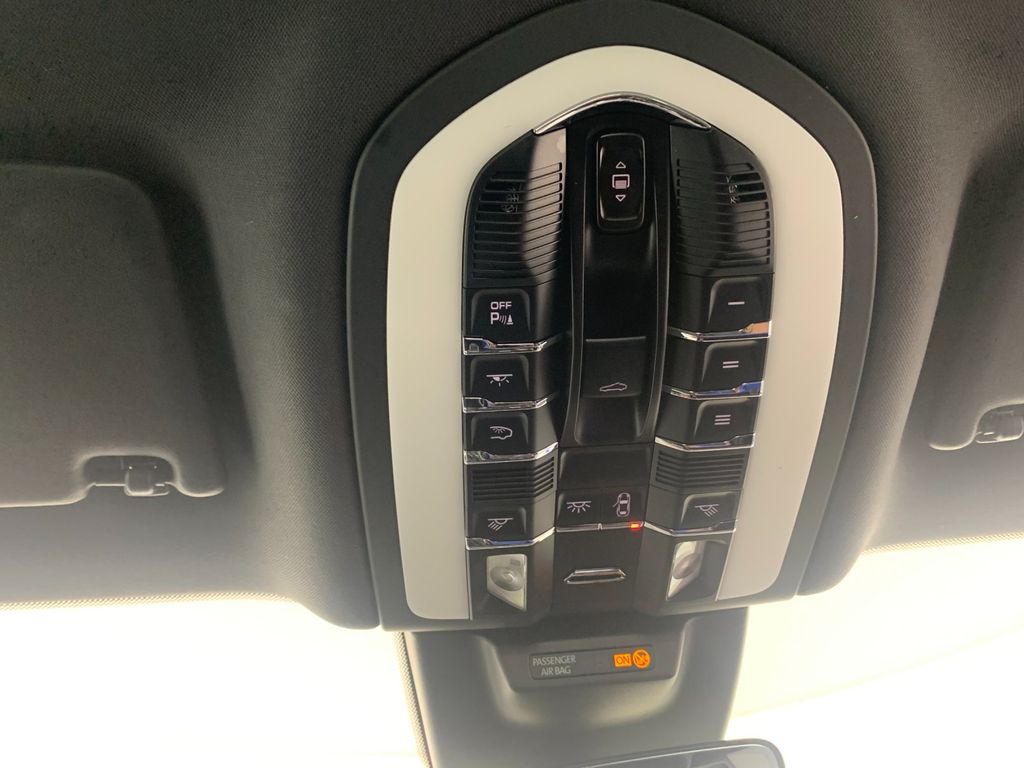 Used 2020 Porsche Macan SUV