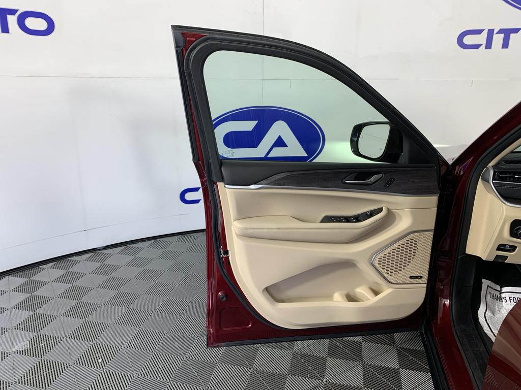 Used 2021 Jeep Grand Cherokee L SUV