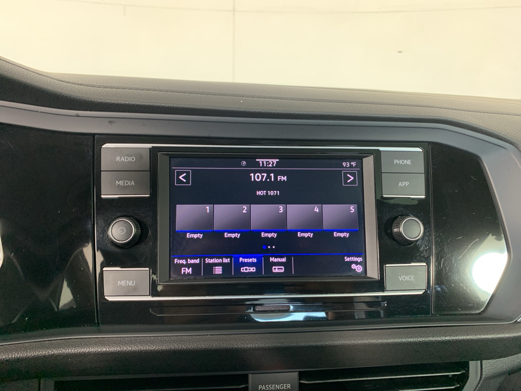 Used 2024 Volkswagen Jetta Sedan