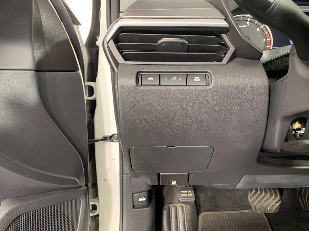 Used 2025 Nissan Altima Sedan