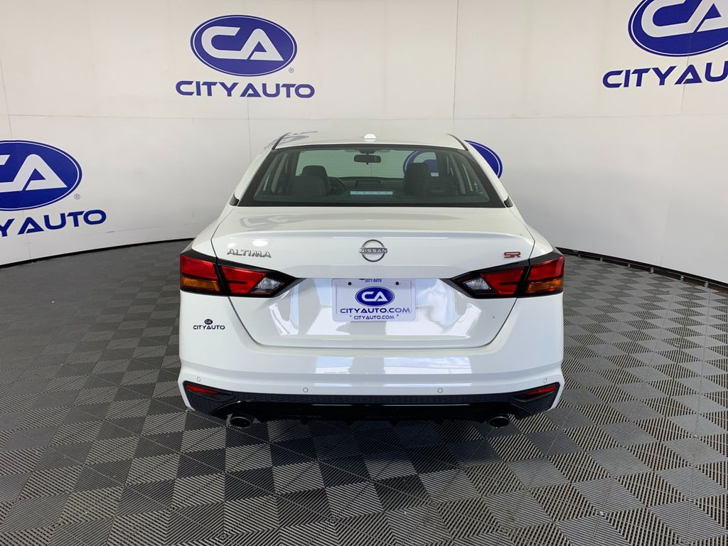 Used 2025 Nissan Altima Sedan