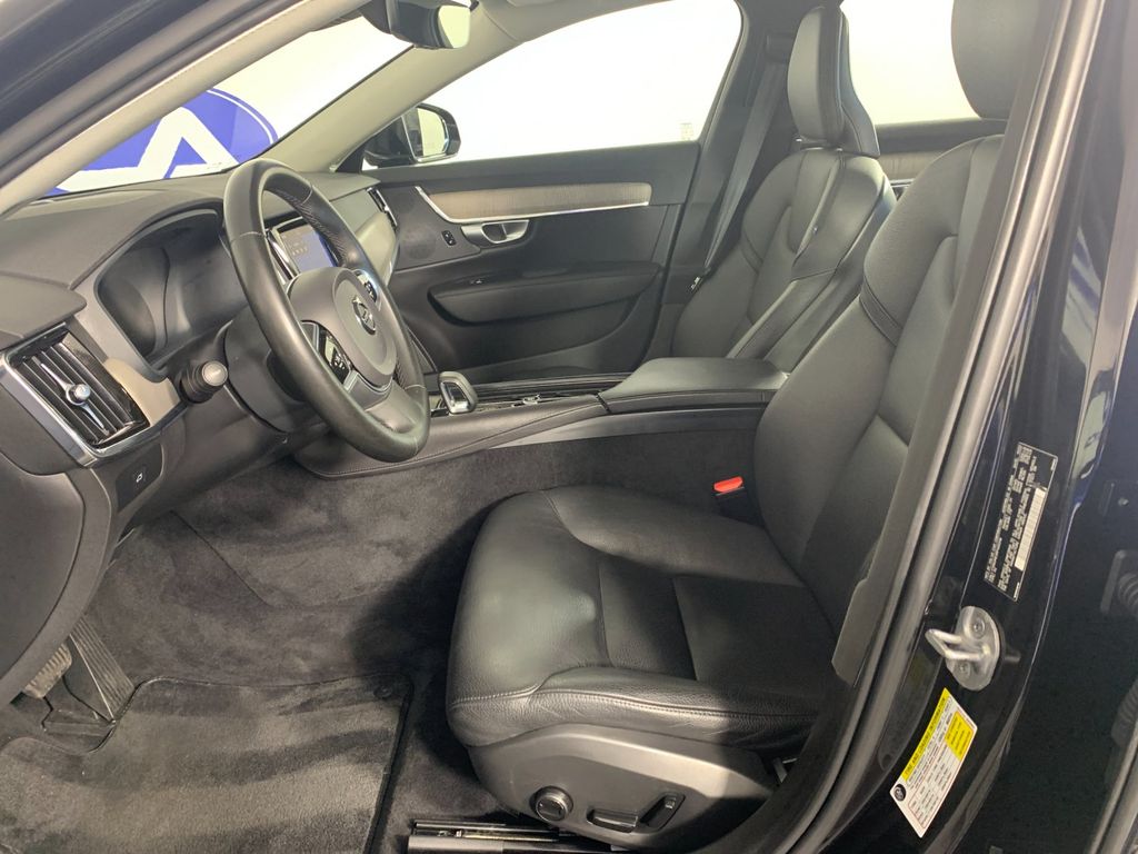 Used 2024 Volvo S90 B6 Sedan