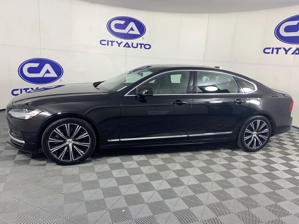 Used 2024 Volvo S90 B6 Sedan