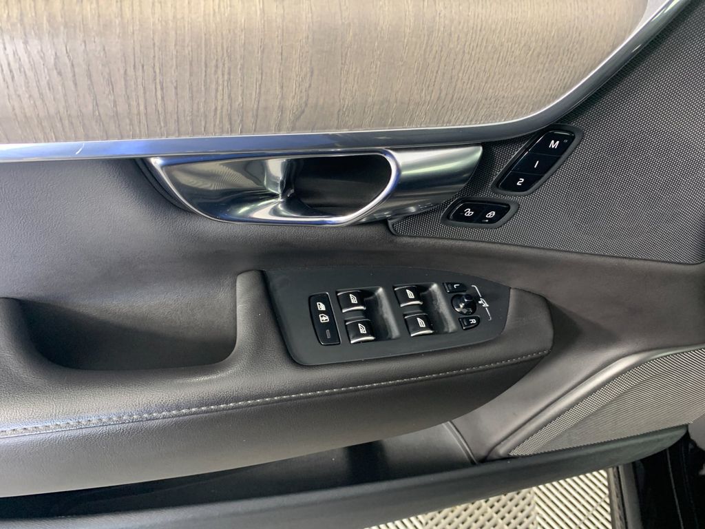 Used 2024 Volvo S90 B6 Sedan