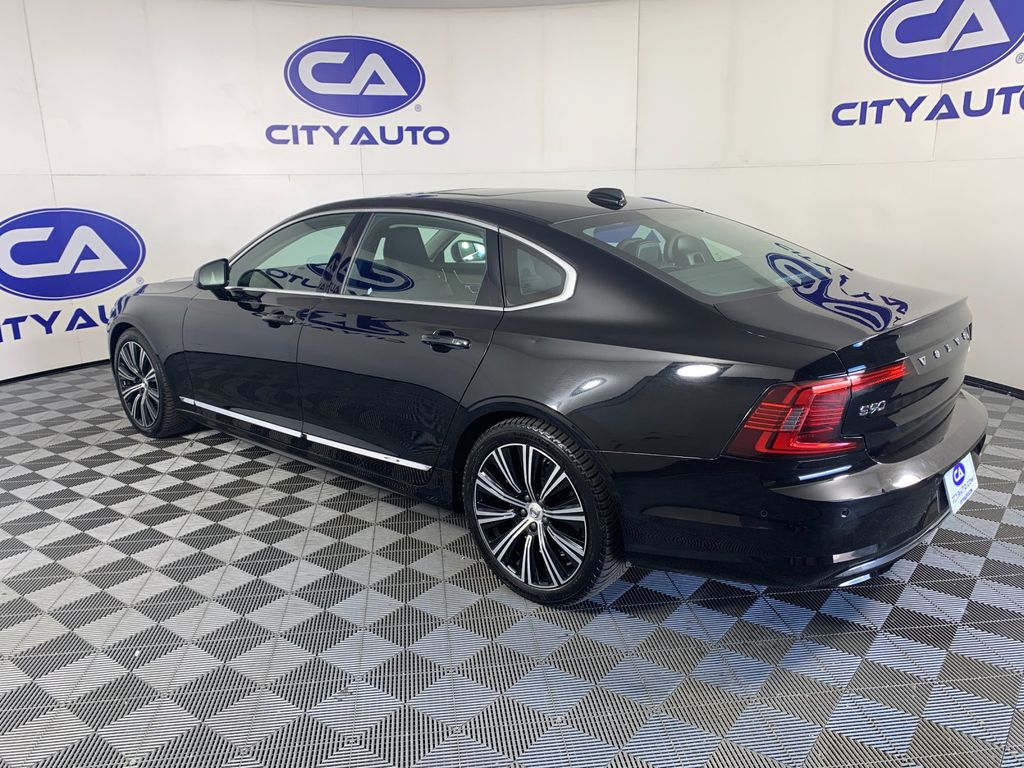 Used 2024 Volvo S90 B6 Sedan
