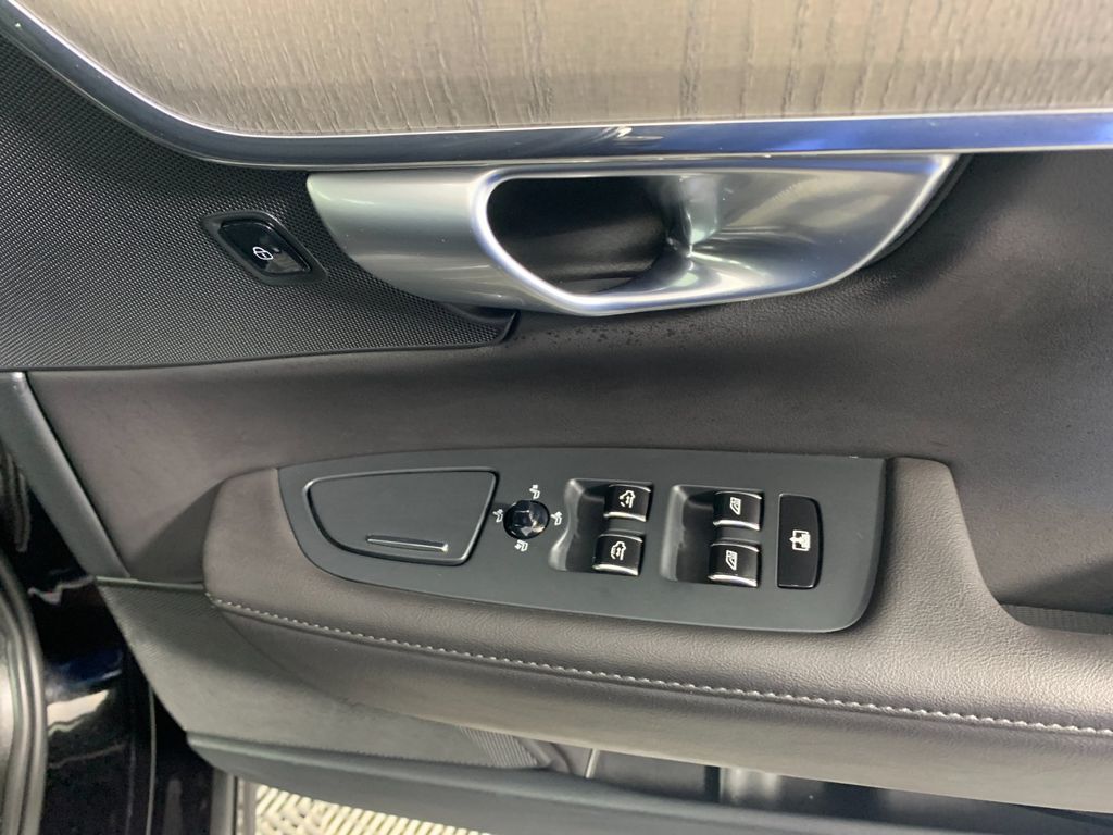 Used 2024 Volvo S90 B6 Sedan