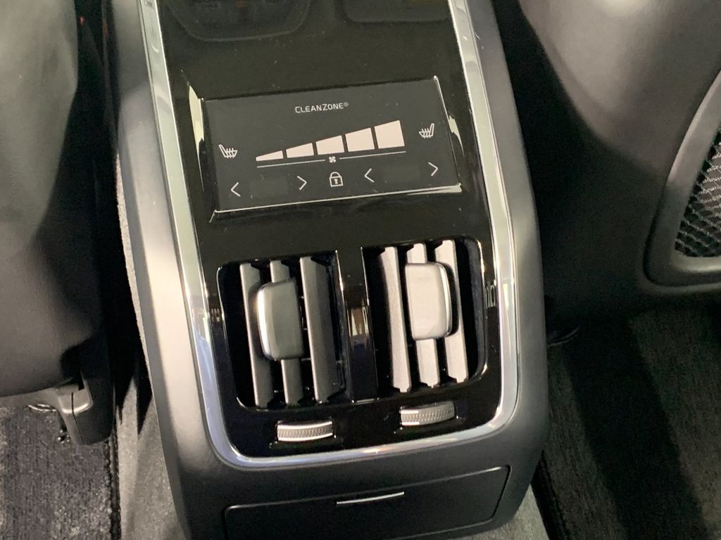 Used 2024 Volvo S90 B6 Sedan
