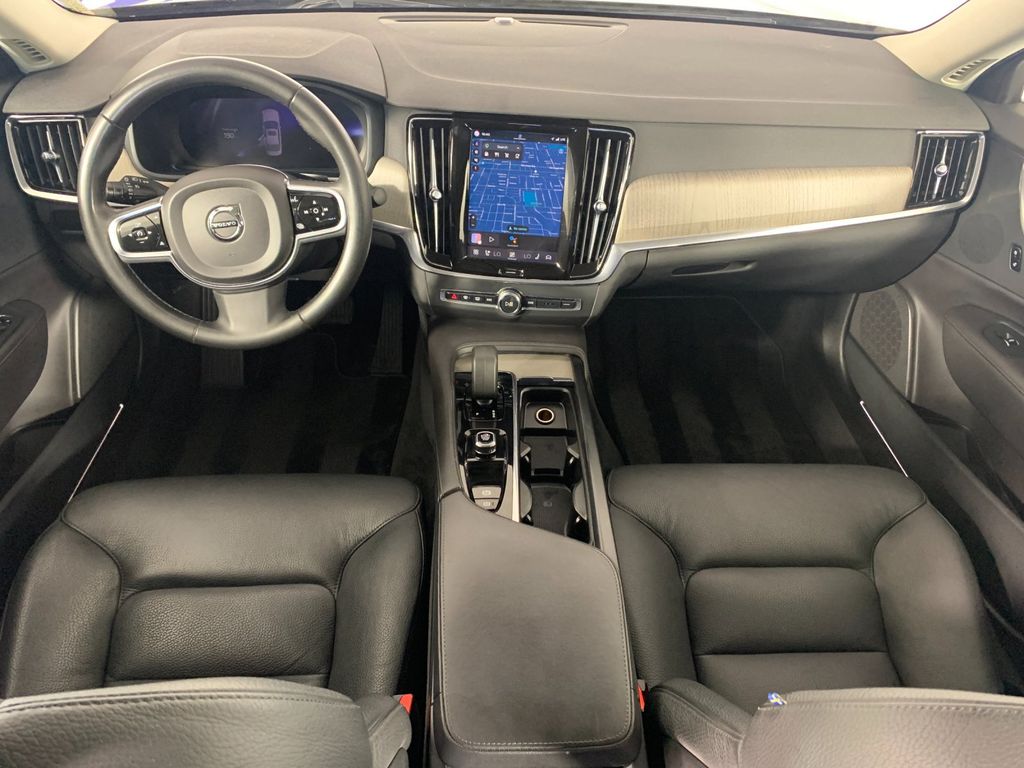 Used 2024 Volvo S90 B6 Sedan