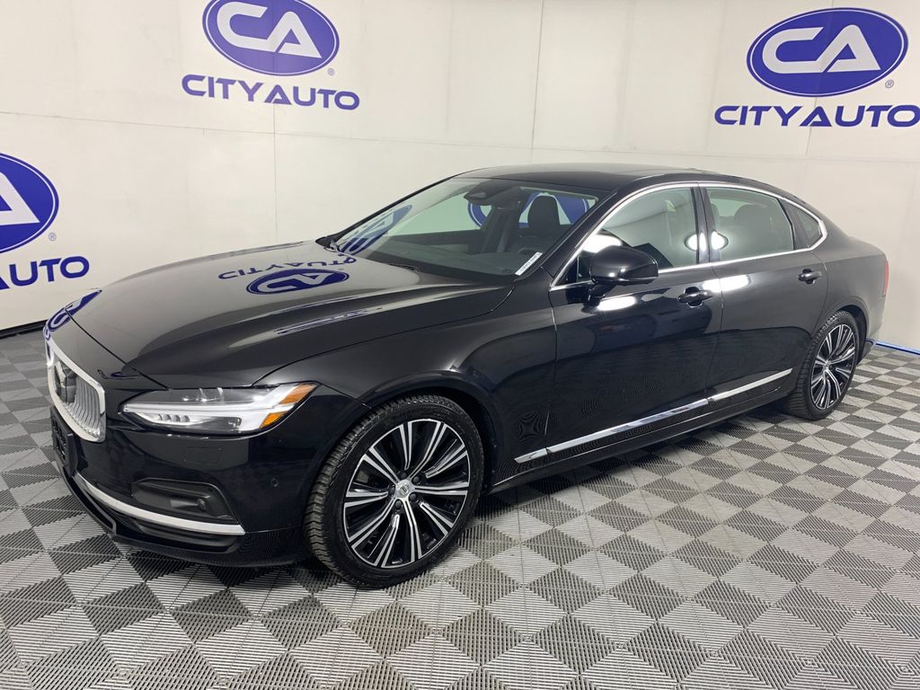 Used 2024 Volvo S90 B6 Sedan